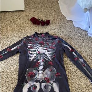 Skeleton bodysuit!